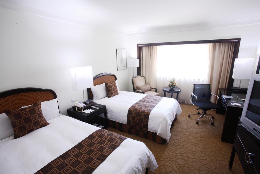 Intercontinental Manila Hotel Makati City Szoba fotó